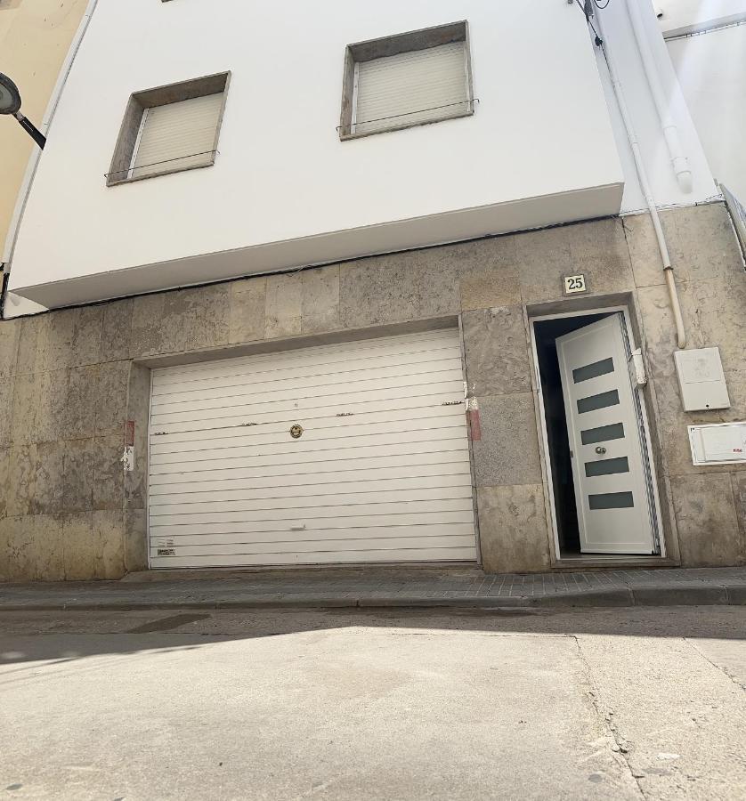 Llagut Apartment L'Escala Exterior photo